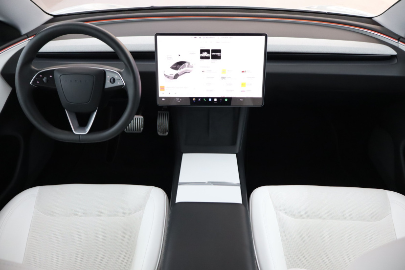 Tesla Model 3, 2023
