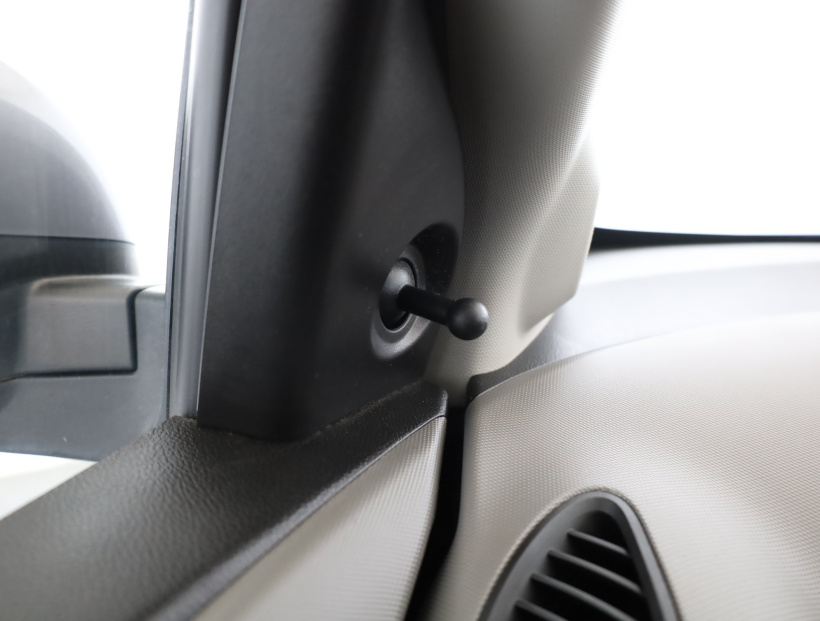 Chevrolet Aveo, 2012