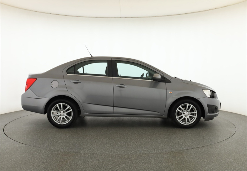 Chevrolet Aveo, 2012