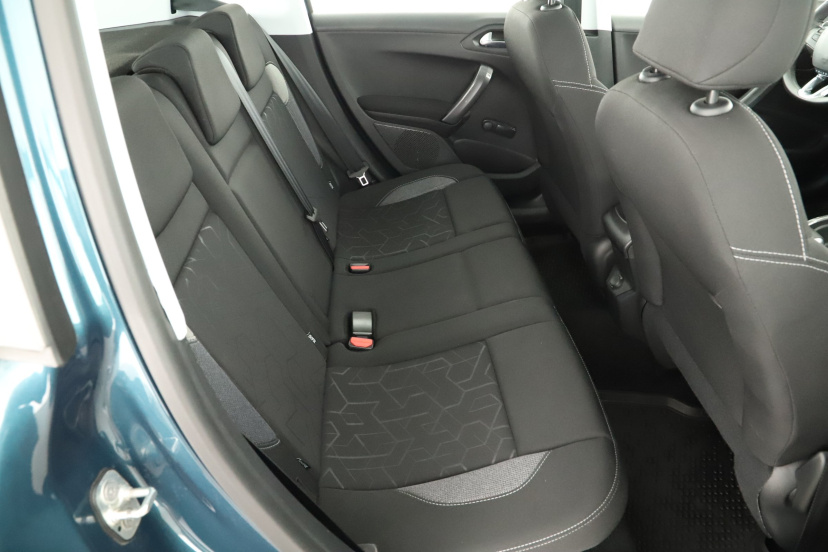 Peugeot 2008, 2019