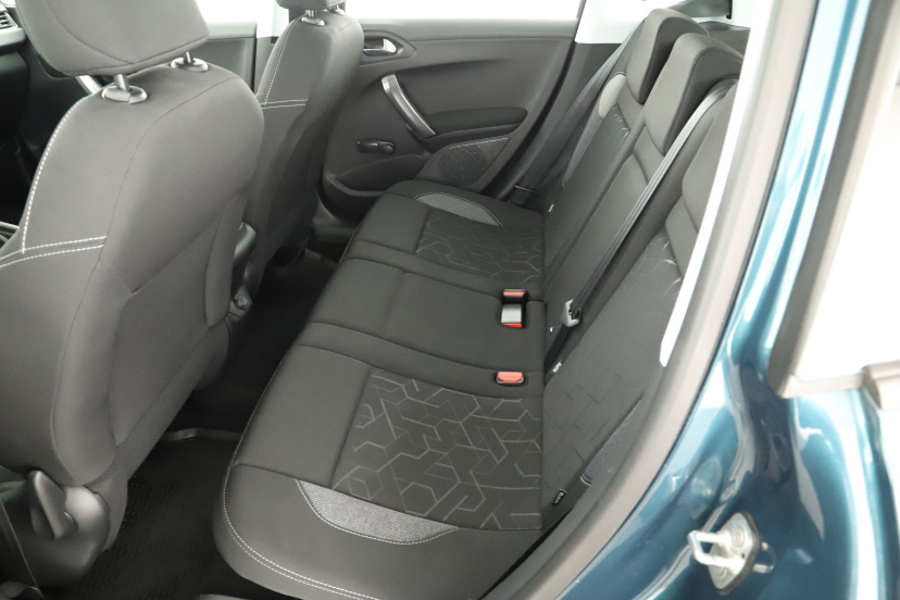 Peugeot 2008, 2019