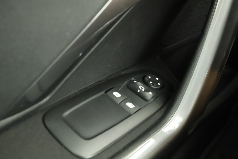 Peugeot 2008, 2019