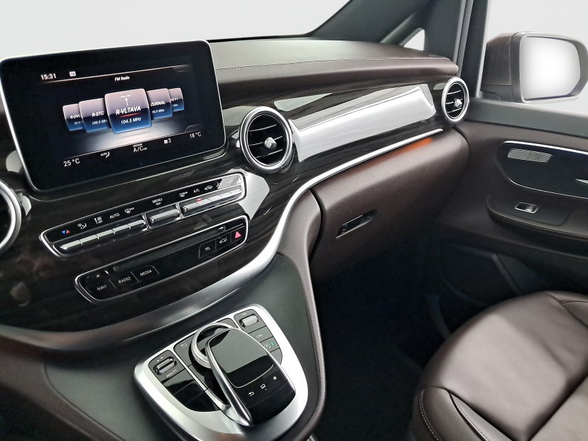 Mercedes-Benz V, 2017