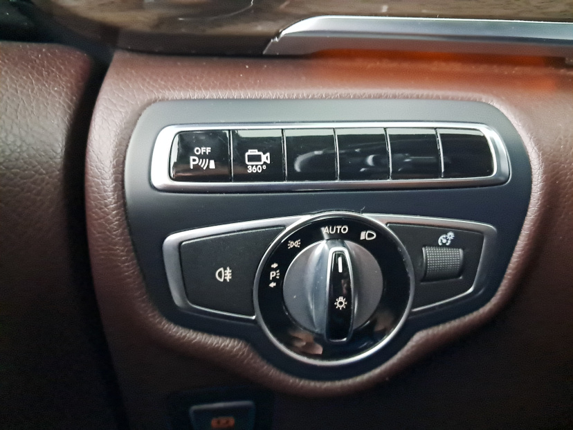 Mercedes-Benz V, 2017