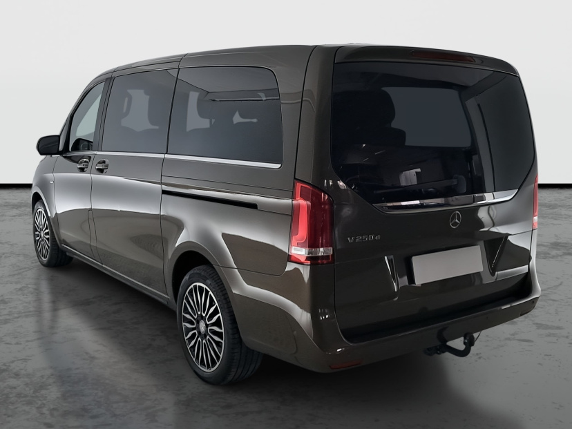 Mercedes-Benz V, 2017