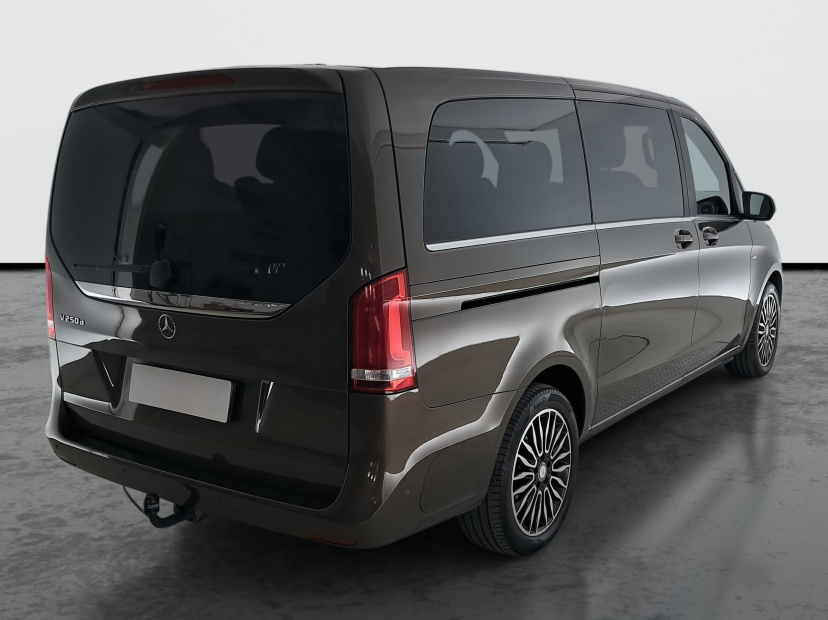 Mercedes-Benz V, 2017