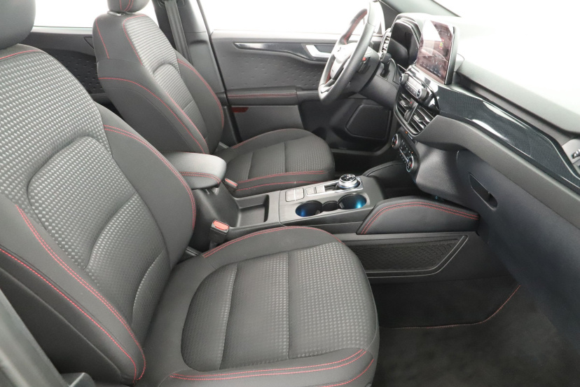 Ford Kuga, 2020