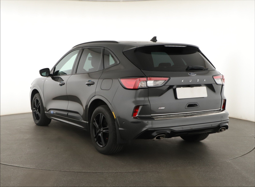 Ford Kuga, 2020