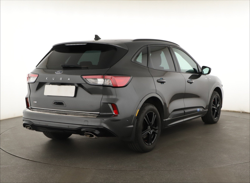 Ford Kuga, 2020