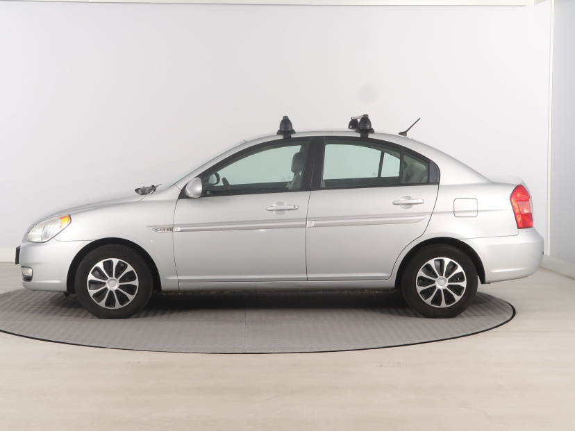 Hyundai Accent, 2009