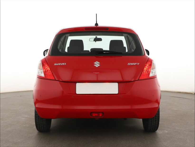 Suzuki Swift, 2015