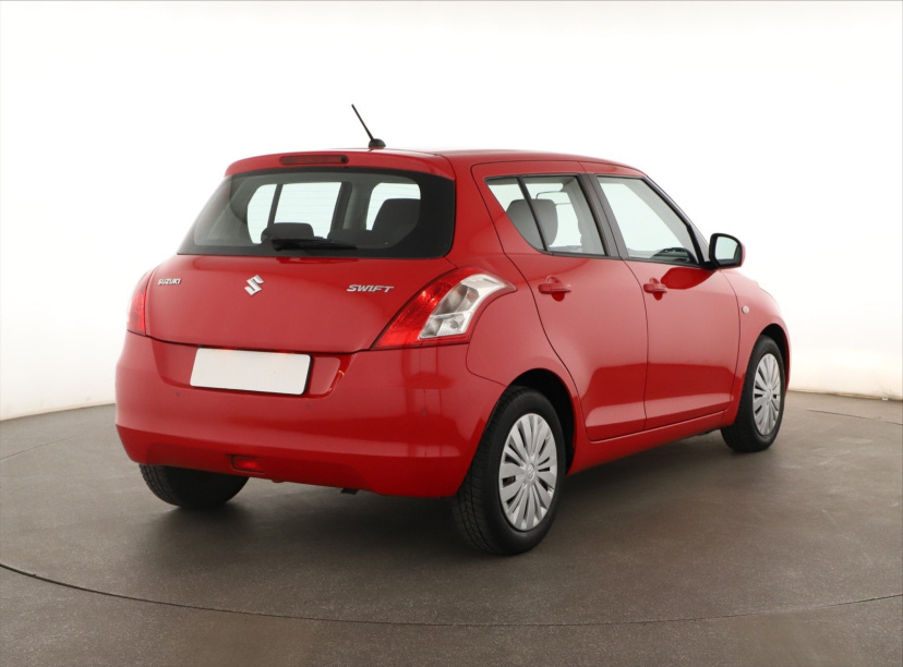 Suzuki Swift, 2015