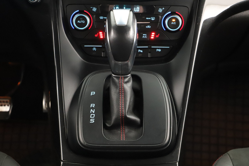 Ford Kuga, 2017