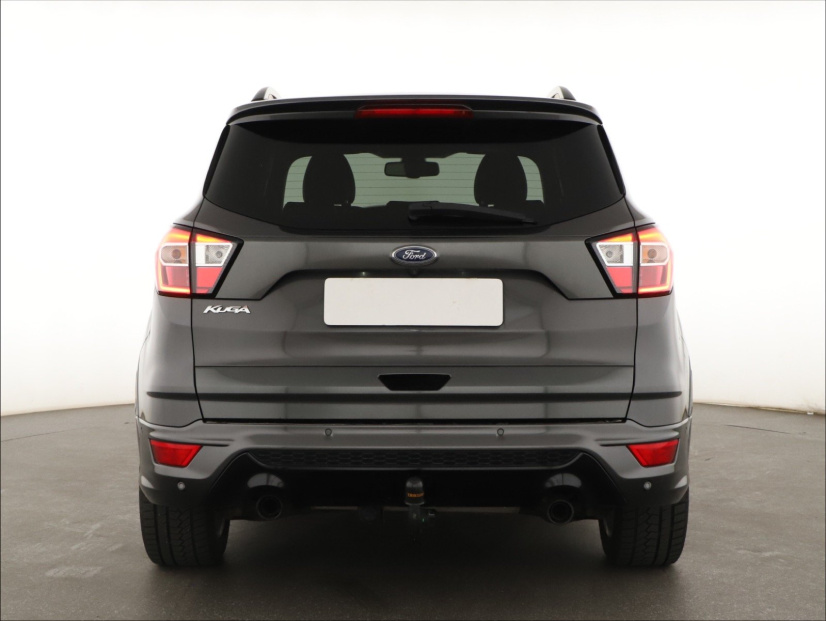 Ford Kuga, 2017