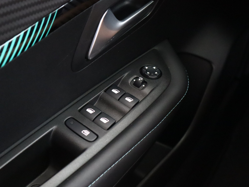 Peugeot 208, 2021