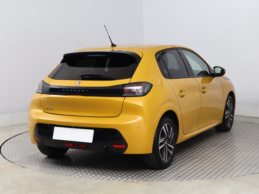 Peugeot 208, 2021