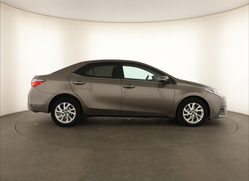Toyota Corolla, 2018