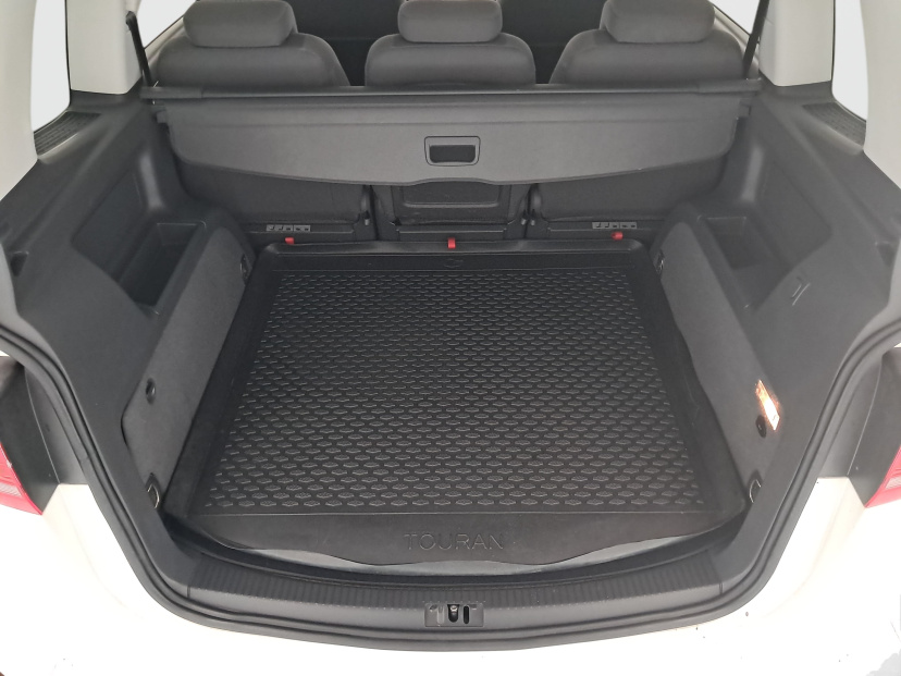 Volkswagen Touran, 2011