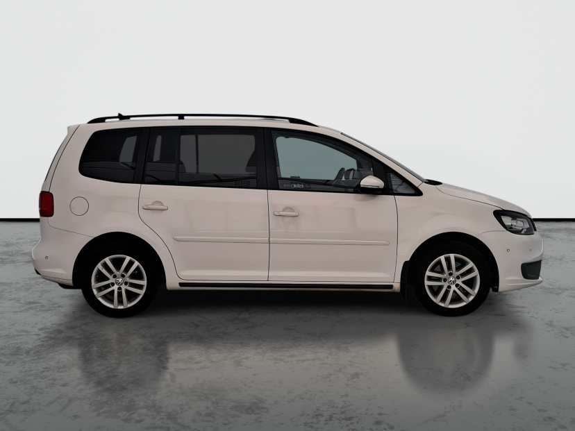 Volkswagen Touran, 2011