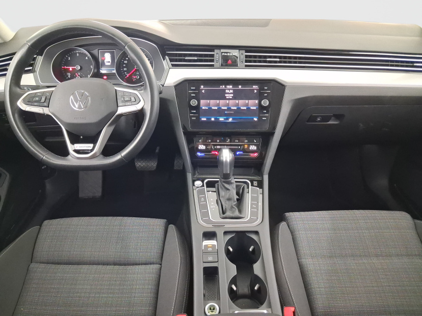 Volkswagen Passat, 2021