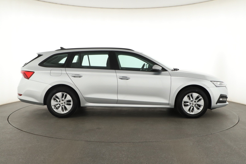 Škoda Octavia, 2023
