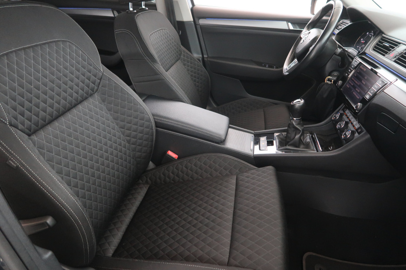 Škoda Superb, 2016