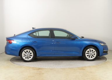 Škoda Octavia - 2025