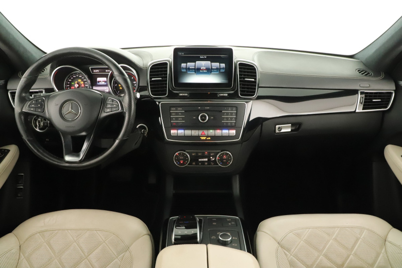 Mercedes-Benz GLE, 2016