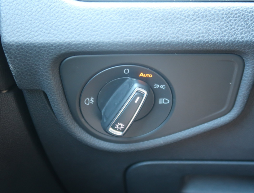 Volkswagen Touran, 2018