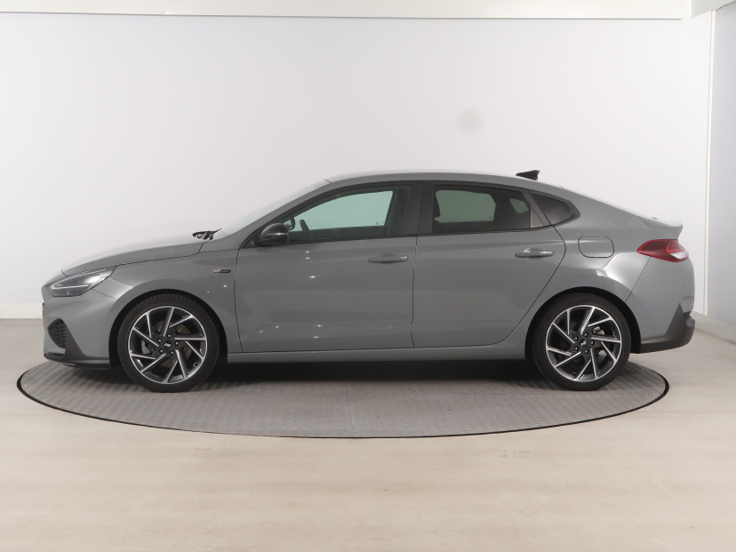 Hyundai i30 Fastback, 2022