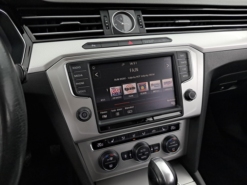 Volkswagen Passat, 2016