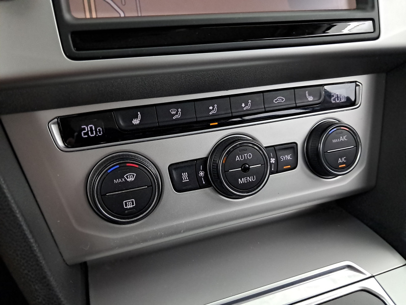 Volkswagen Passat, 2016