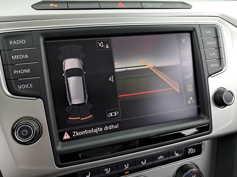 Volkswagen Passat, 2016