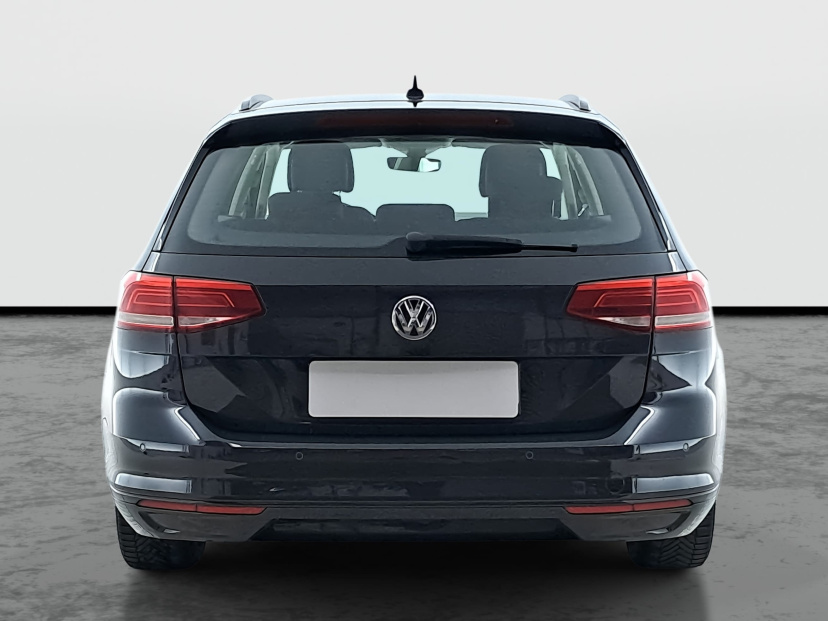 Volkswagen Passat, 2016