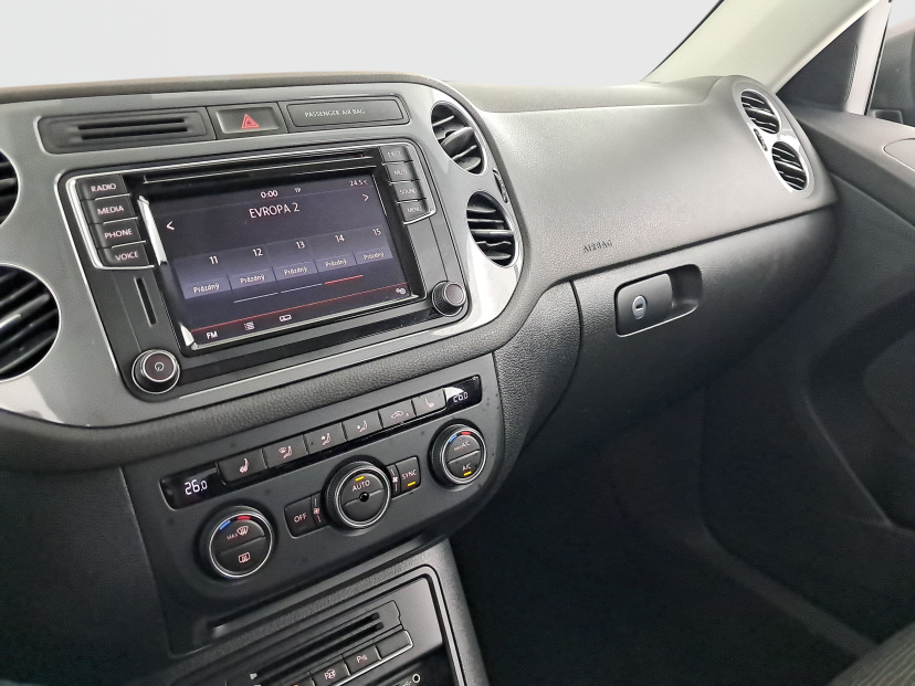 Volkswagen Tiguan, 2015