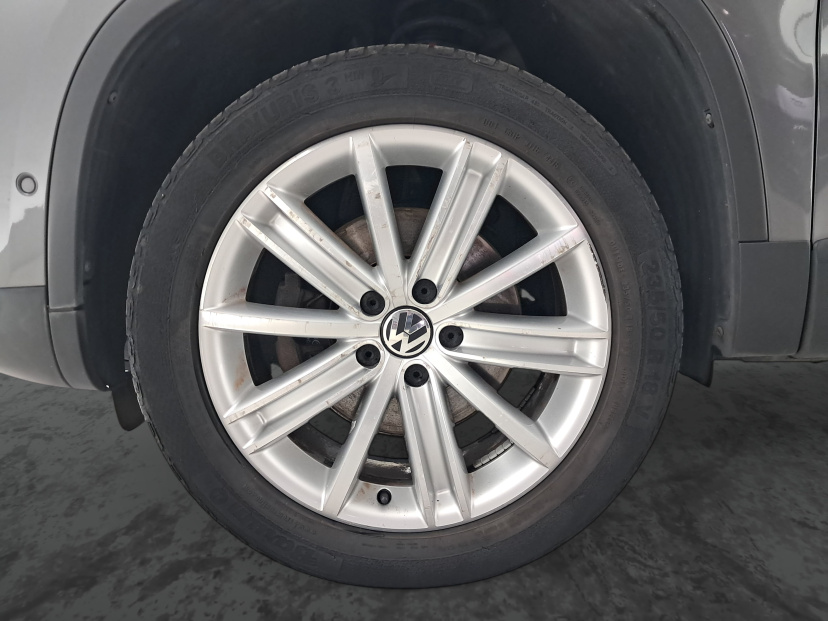 Volkswagen Tiguan, 2015