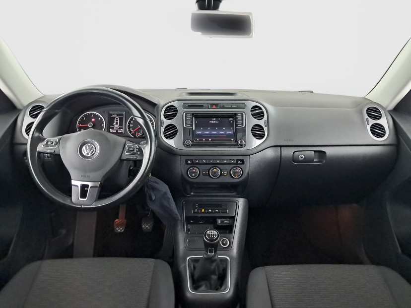 Volkswagen Tiguan, 2015