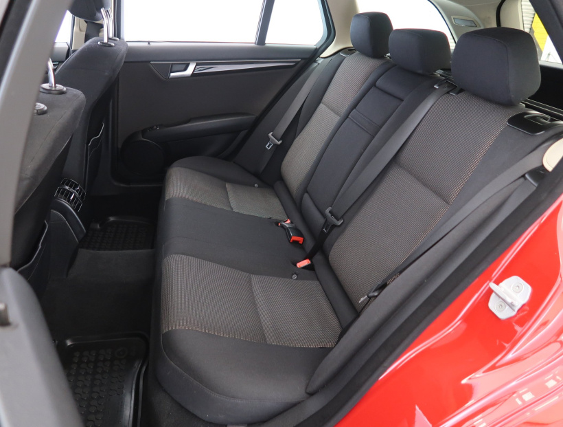 Mercedes-Benz C, 2012