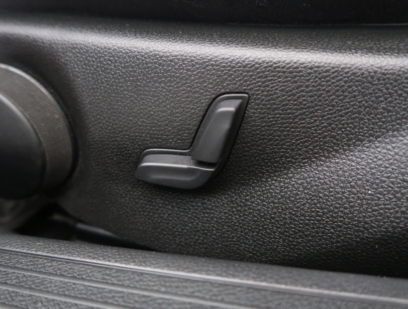 Mercedes-Benz C, 2012
