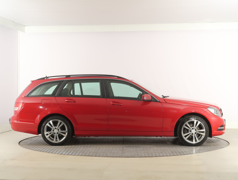 Mercedes-Benz C, 2012