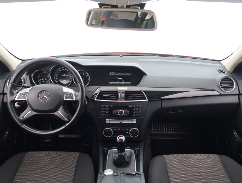 Mercedes-Benz C, 2012