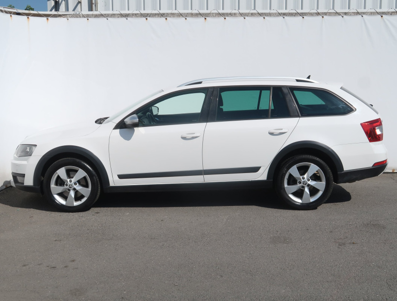 Škoda Octavia Scout, 2015