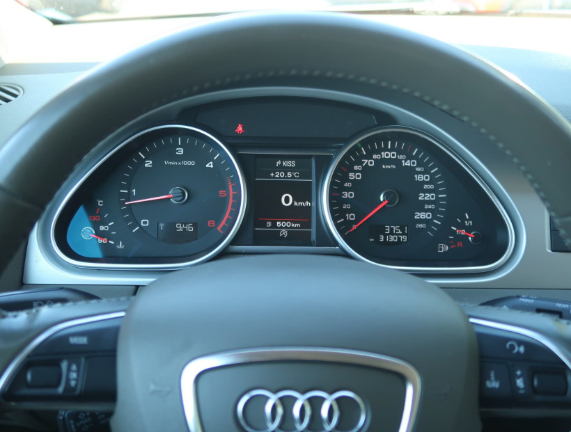 Audi Q7, 2011
