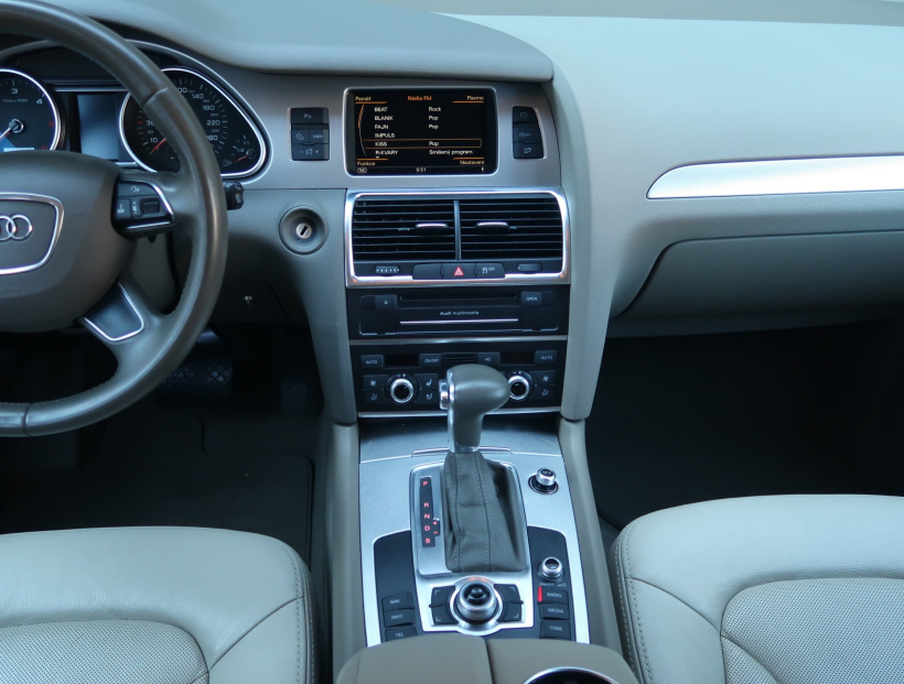 Audi Q7, 2011
