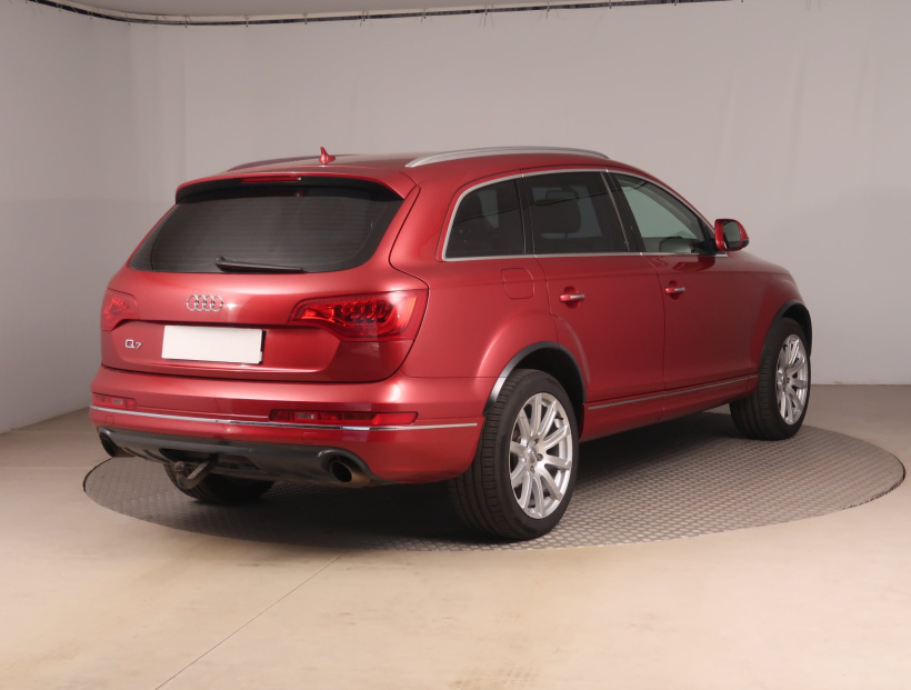 Audi Q7, 2011