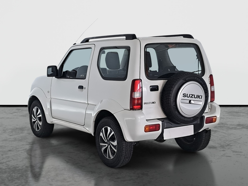 Suzuki Jimny, 2015