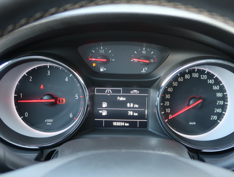 Opel Astra, 2017