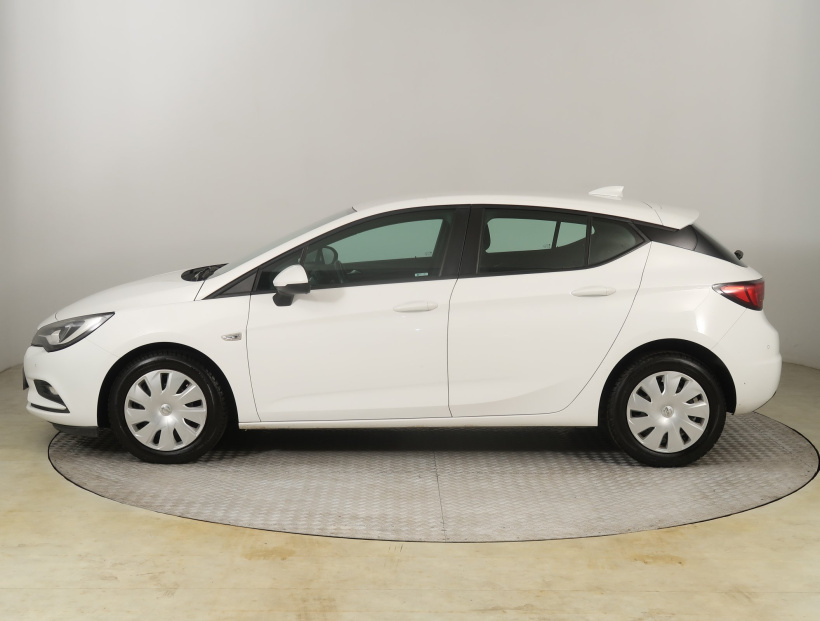 Opel Astra, 2017