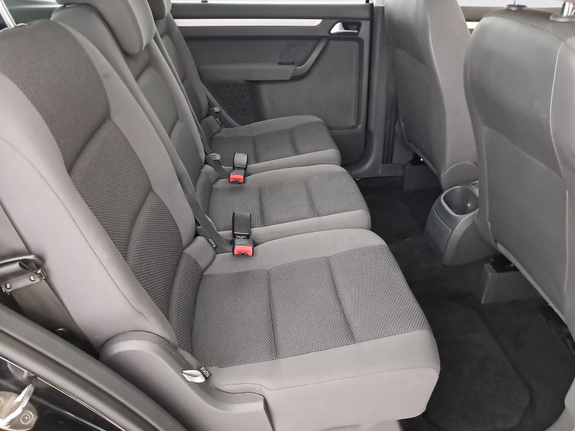Volkswagen Touran, 2011