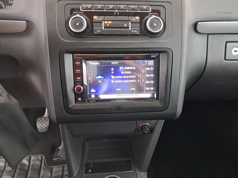 Volkswagen Touran, 2011